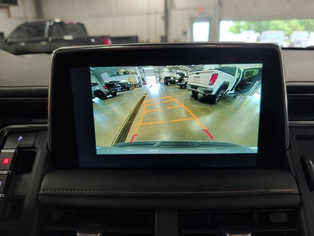2023 GMC Yukon XL AT4 6.2L V8 GMC Pro Safety Plus Dual-Pane Sunroof Sterling Metallic