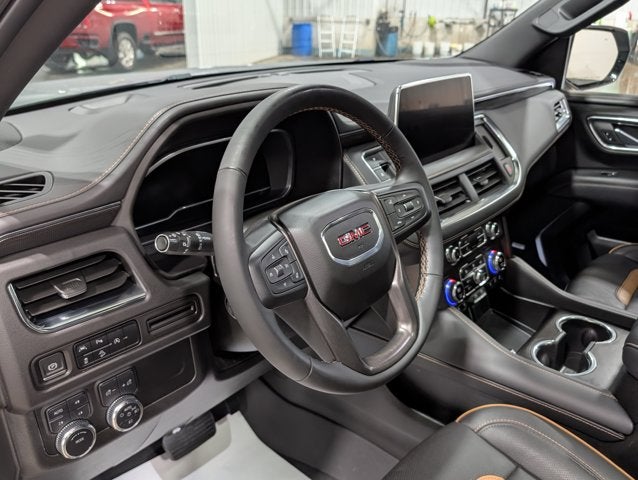 2023 GMC Yukon XL AT4 6.2L V8 GMC Pro Safety Plus Dual-Pane Sunroof Sterling Metallic