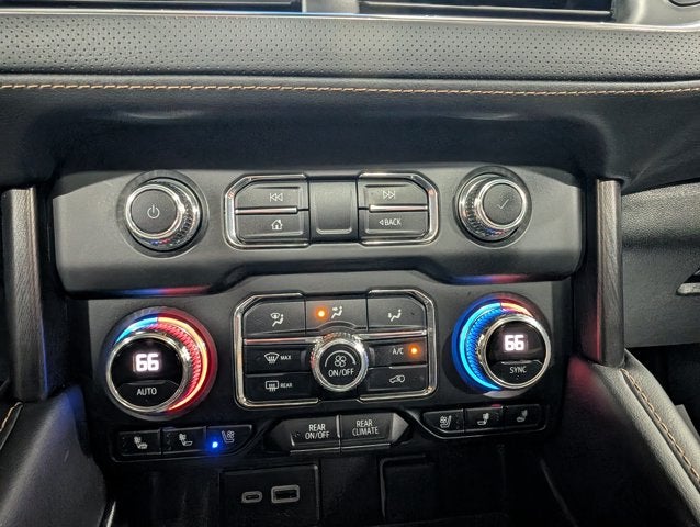 2023 GMC Yukon XL AT4 6.2L V8 GMC Pro Safety Plus Dual-Pane Sunroof Sterling Metallic