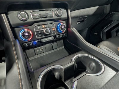 2023 GMC Yukon XL AT4 6.2L V8 GMC Pro Safety Plus Dual-Pane Sunroof Sterling Metallic