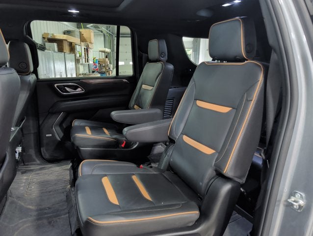 2023 GMC Yukon XL AT4 6.2L V8 GMC Pro Safety Plus Dual-Pane Sunroof Sterling Metallic