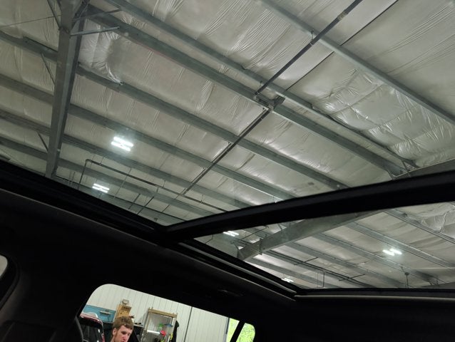 2022 GMC Yukon XL Denali Ultimate Pkg Max Trailering Pkg Rear Media Panoramic Roof