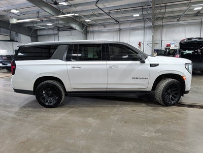 2022 GMC Yukon XL Denali Ultimate Pkg Max Trailering Pkg Rear Media Panoramic Roof