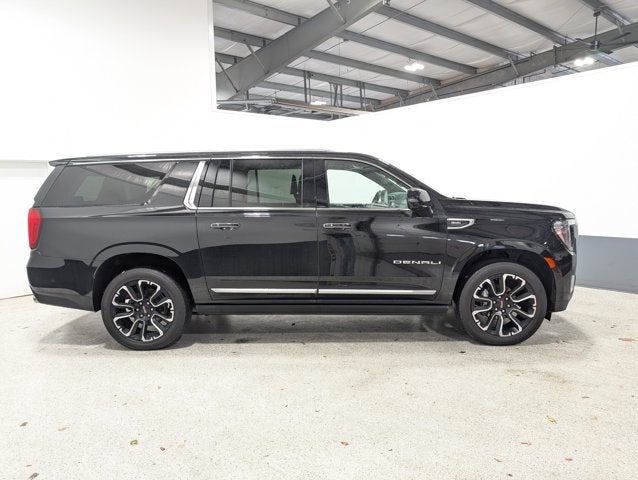 2023 GMC Yukon XL Denali Advanced Tech Pkg Rear Entertainment Dual-Pane Sunroof 22" Black Wheels
