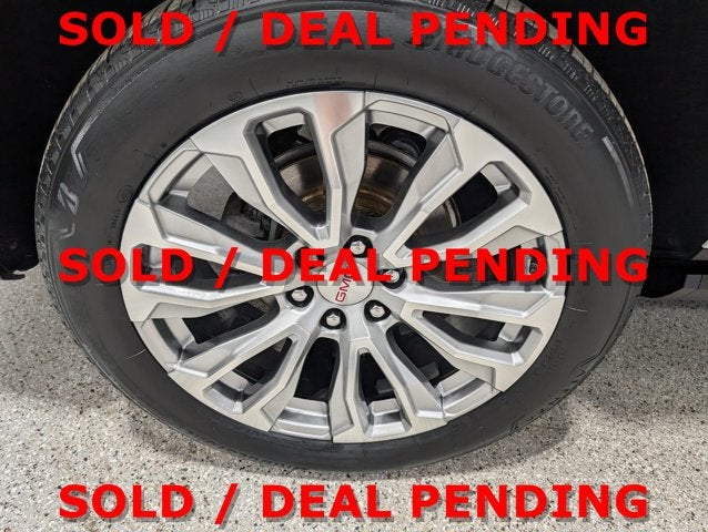 2024 GMC Yukon XL Denali XL Panoramic Roof 22’s White Frost King of the Road