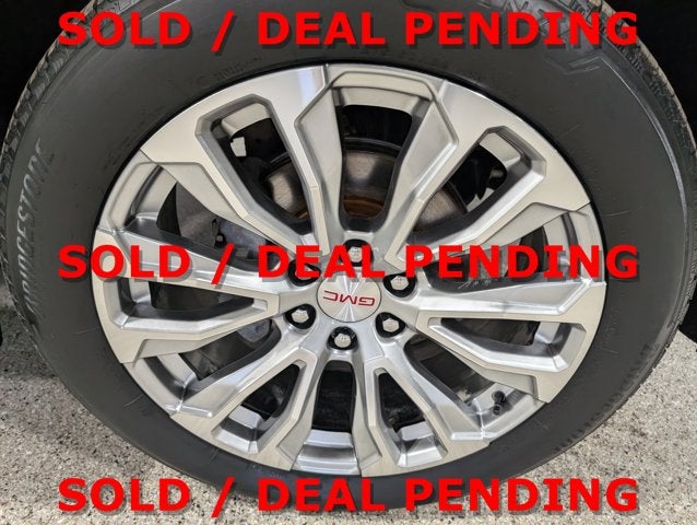 2024 GMC Yukon XL Denali XL Panoramic Roof 22’s White Frost King of the Road