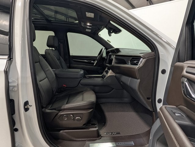 2023 GMC Yukon XL Denali Denali Pkg 22s Pwr Steps Panoramic Roof Adaptive Cruise 6.2L V8