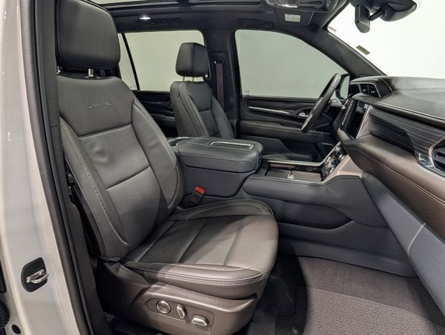 2023 GMC Yukon XL Denali Denali Pkg 22s Pwr Steps Panoramic Roof Adaptive Cruise 6.2L V8