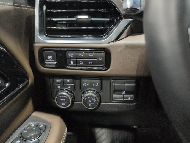 2026 GMC Yukon XL Denali Ultimate 3.0L Duramax Diesel Max Trailering Onyx Black