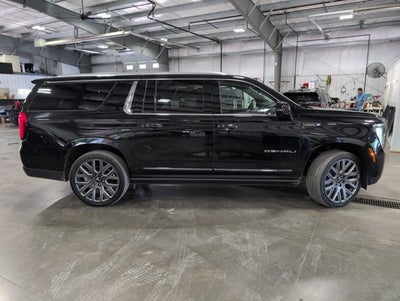 2026 GMC Yukon XL Denali Ultimate 3.0L Duramax Diesel Max Trailering Onyx Black