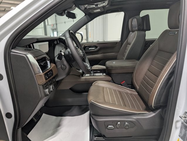 2026 GMC Yukon XL Denali Ultimate Night Vision Pano Roof Massaging Seats