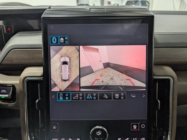 2026 GMC Yukon XL Denali Ultimate Night Vision Pano Roof Massaging Seats