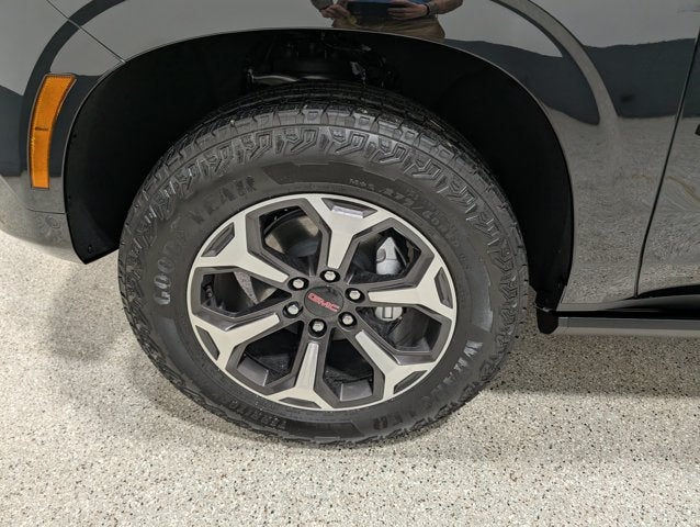 2026 GMC Yukon AT4 Ultimate 3.0L Duramax Turbo-Diesel Air Suspension Onyx Black