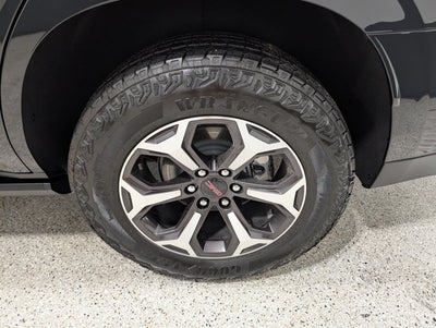 2026 GMC Yukon AT4 Ultimate 3.0L Duramax Turbo-Diesel Air Suspension Onyx Black