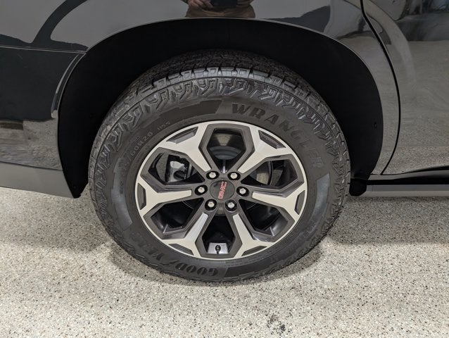 2026 GMC Yukon AT4 Ultimate 3.0L Duramax Turbo-Diesel Air Suspension Onyx Black