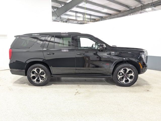 2026 GMC Yukon AT4 Ultimate 3.0L Duramax Turbo-Diesel Air Suspension Onyx Black