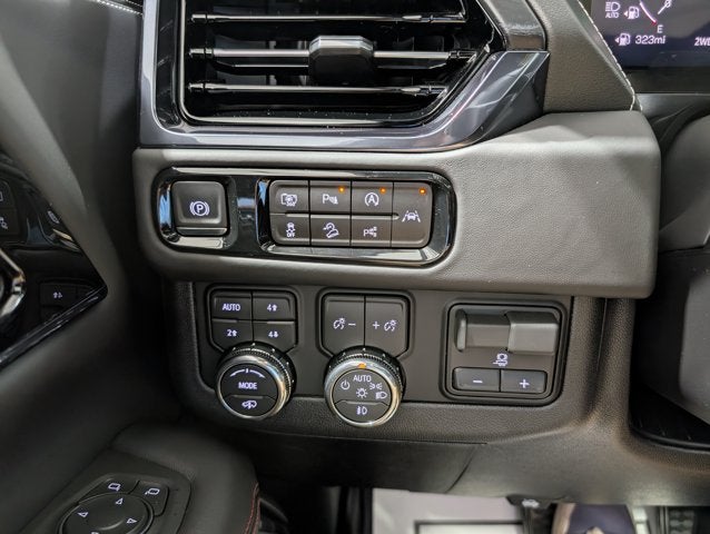 2026 GMC Yukon AT4 Ultimate 3.0L Duramax Turbo-Diesel Air Suspension Onyx Black