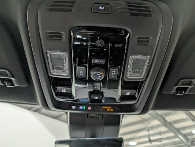 2026 GMC Yukon AT4 Ultimate 3.0L Duramax Turbo-Diesel Air Suspension Onyx Black