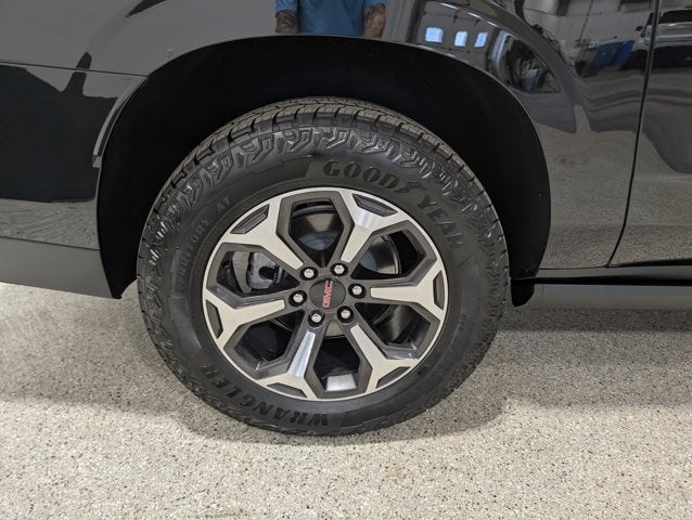 2026 GMC Yukon XL AT4 ULTIMATE Super Cruise Diesel Night Vision Panoramic Roof Air Ride