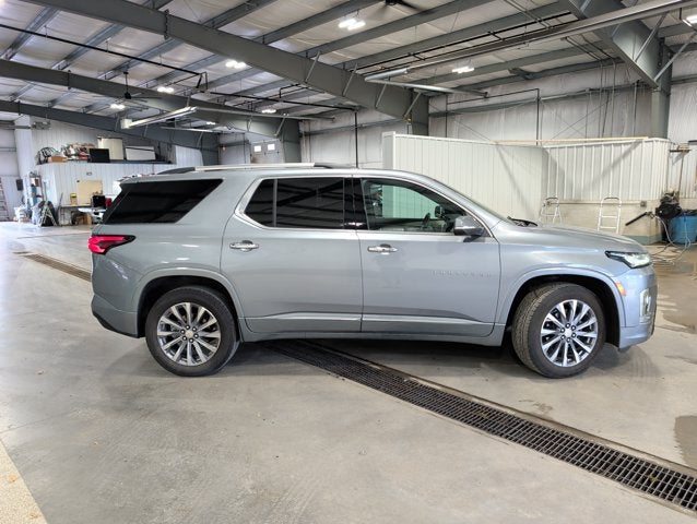2023 Chevrolet Traverse Premier Dual Skyscape Roof V6 Navigation Heated Cooled Seats