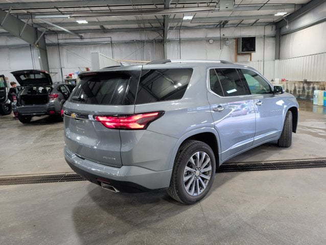 2023 Chevrolet Traverse Premier Dual Skyscape Roof V6 Navigation Heated Cooled Seats