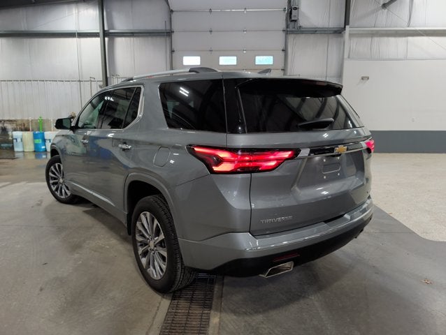 2023 Chevrolet Traverse Premier Dual Skyscape Roof V6 Navigation Heated Cooled Seats