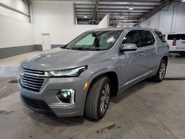 2023 Chevrolet Traverse Premier Dual Skyscape Roof V6 Navigation Heated Cooled Seats