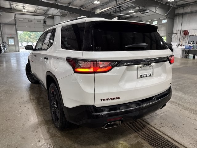 2020 Chevrolet Traverse Premier Redline Edition 3.6L V6 Iridescent Pearl Tricoat