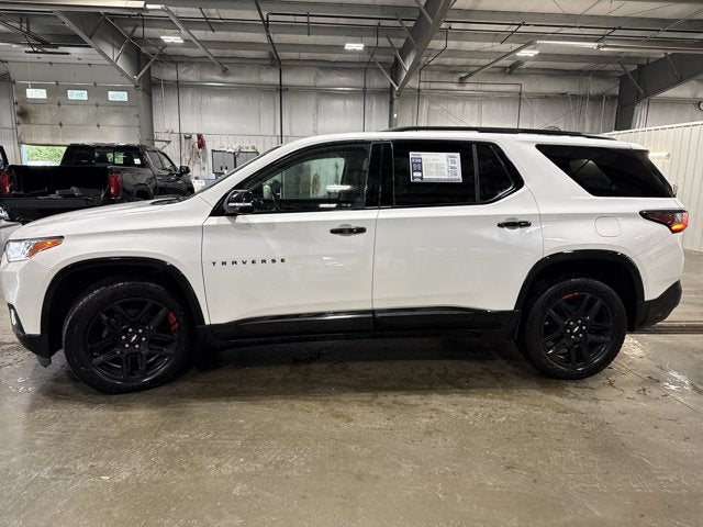 2020 Chevrolet Traverse Premier Redline Edition 3.6L V6 Iridescent Pearl Tricoat