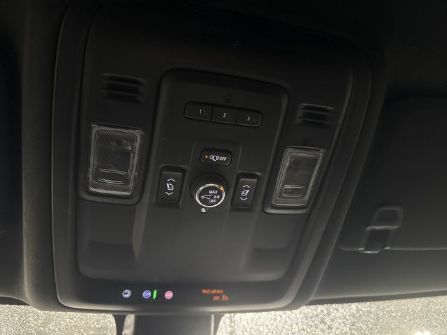 2022 Chevrolet Suburban Z71 SLT 6.6L Duramax Turbo Diesel V8 Off-Road Package Fire Red