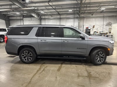 2022 Chevrolet Suburban Z71 SLT 6.6L Duramax Turbo Diesel V8 Off-Road Package Fire Red