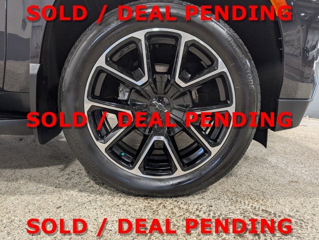 2023 Chevrolet Suburban RST