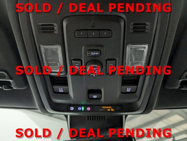 2023 Chevrolet Suburban RST