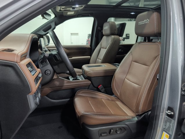 2023 Chevrolet Suburban High Country DURAMAX Diesel Brown Leather Heads-Up Display Loaded