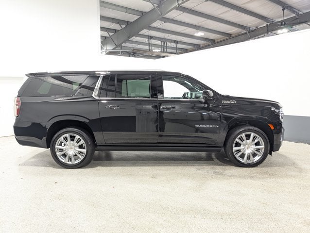 2023 Chevrolet Suburban High Country Premium Diesel Pano Buckets 22s