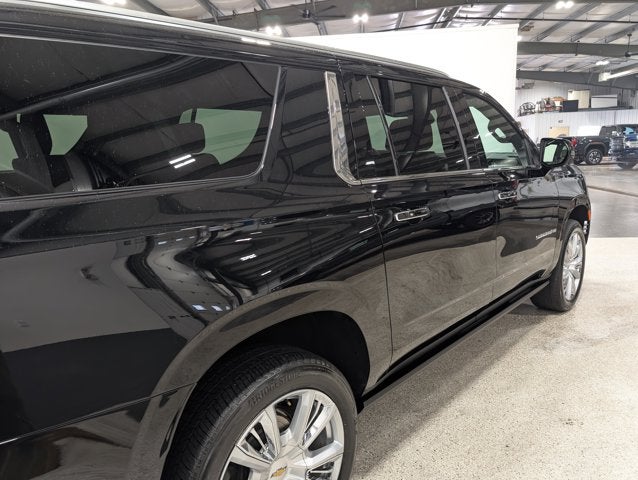 2023 Chevrolet Suburban High Country Premium Diesel Pano Buckets 22s