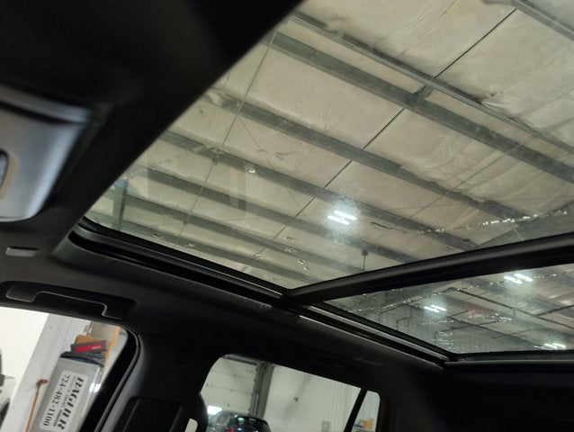 2023 Chevrolet Tahoe High Country Panoramic Roof Rear Media Max Trailering 6.2 V8