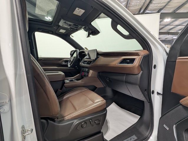 2023 Chevrolet Tahoe High Country Panoramic Roof Rear Media Max Trailering 6.2 V8