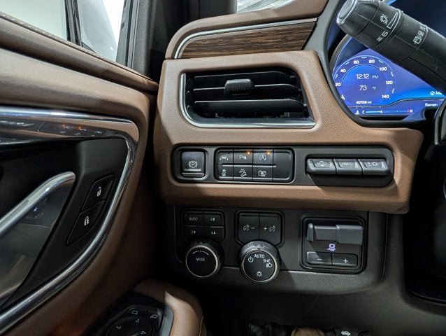 2023 Chevrolet Tahoe High Country Panoramic Roof Rear Media Max Trailering 6.2 V8