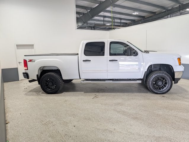 2014 GMC Sierra 2500HD SLE 6.0L V8 Off-Road & Snow Plow Prep Summit White