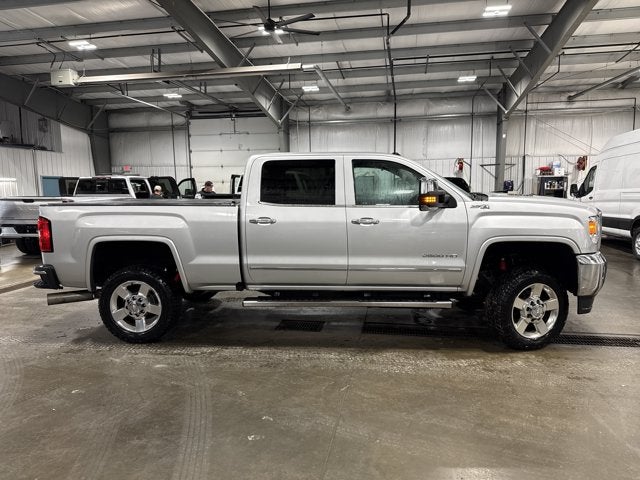 2016 GMC Sierra 2500HD SLT 6.6L Duramax Turbo Diesel V8 Four Wheel Drive Chrome Wheels
