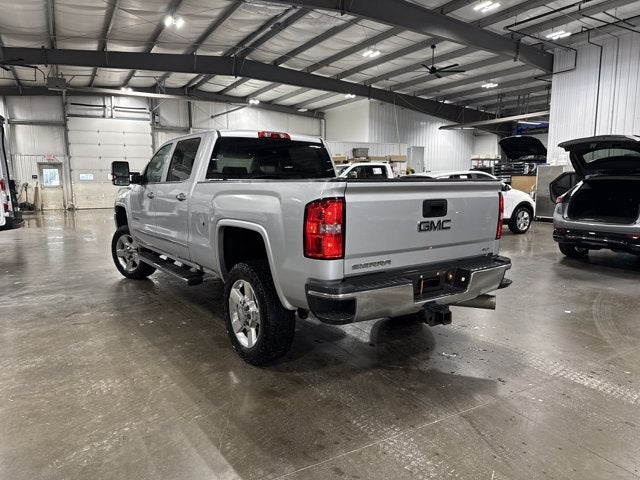 2016 GMC Sierra 2500HD SLT 6.6L Duramax Turbo Diesel V8 Four Wheel Drive Chrome Wheels