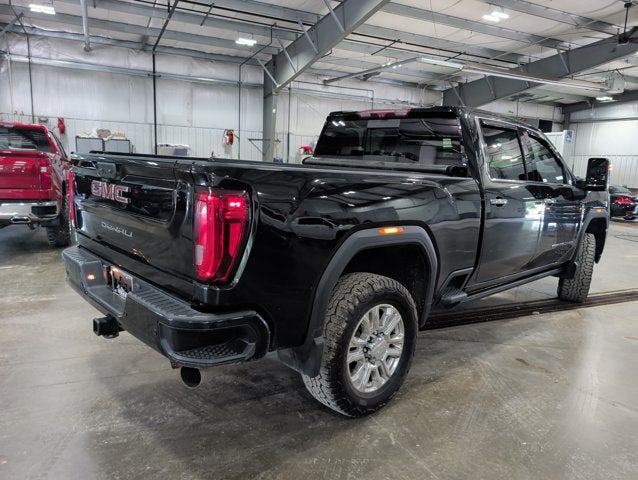 2022 GMC Sierra 2500HD Denali Ultimate 4WD Crew Cab Duramax 6.6L V8 Diesel Standard Bed Onyx Black
