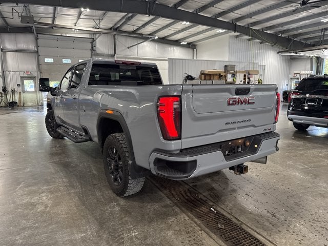 2025 GMC Sierra 2500HD AT4