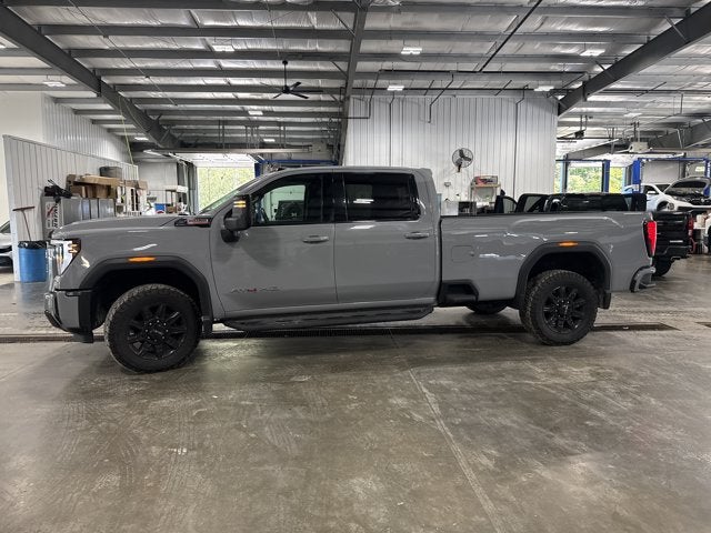 2025 GMC Sierra 2500HD AT4