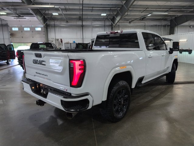 2025 GMC Sierra 2500HD AT4