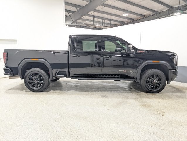 2025 GMC Sierra 2500HD AT4 Duramax Diesel Preferred Pkg Premium Plus Sunroof Gooseneck/5th Prep
