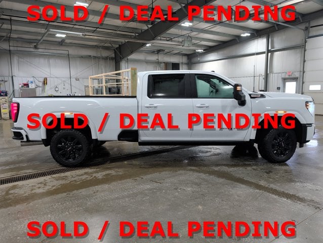 2025 GMC Sierra 2500HD AT4