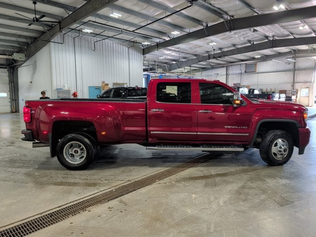 2019 GMC Sierra 3500HD Denali