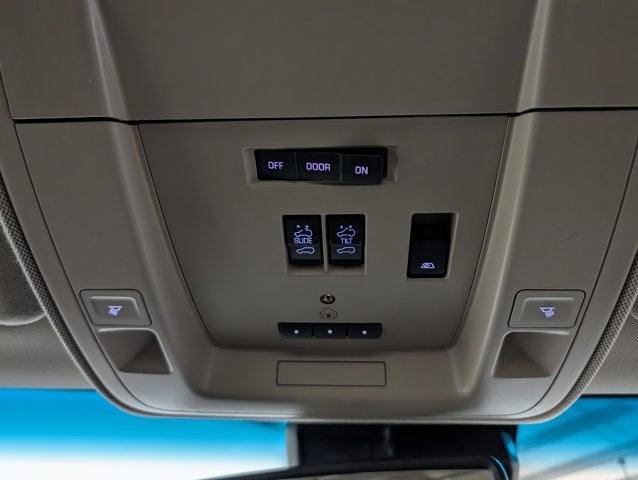 2016 GMC Sierra 3500HD Denali Duramax Preferred Group 5th Wheel Prep Sunroof Heated Leather